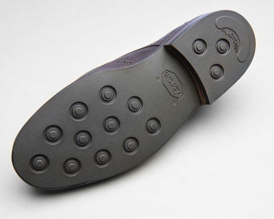 Stabilité élégante, même sous la pluie